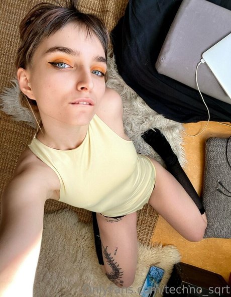 curvy onlyfans erotic pics