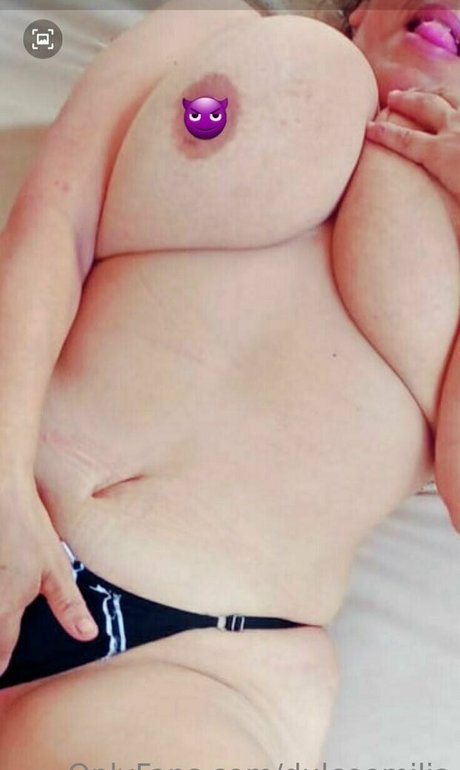 dulceemilia star art picture