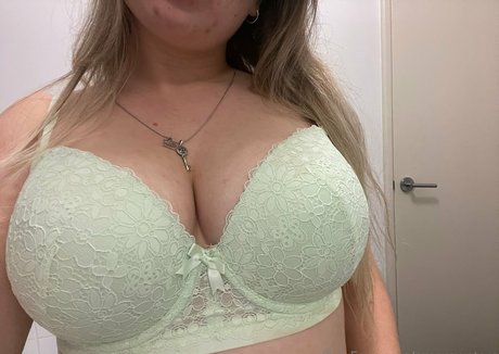 blonde cougar onlyfans beautiful porn photos