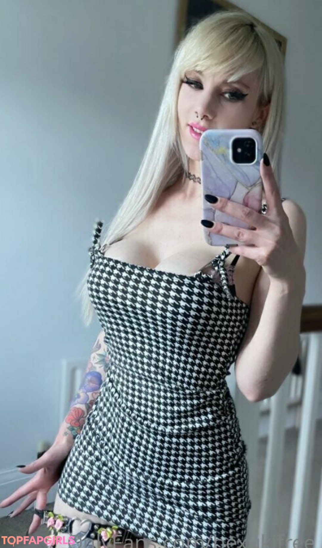 bexukifree pornstar hd picture