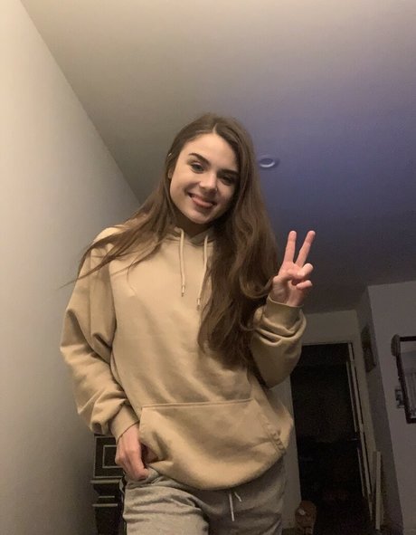 meganmarxxx xxx model img