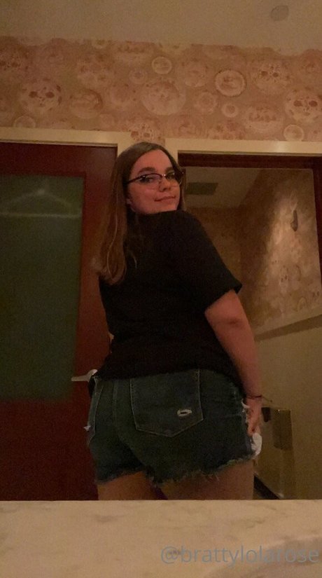 brattylolarose09 erotic star images