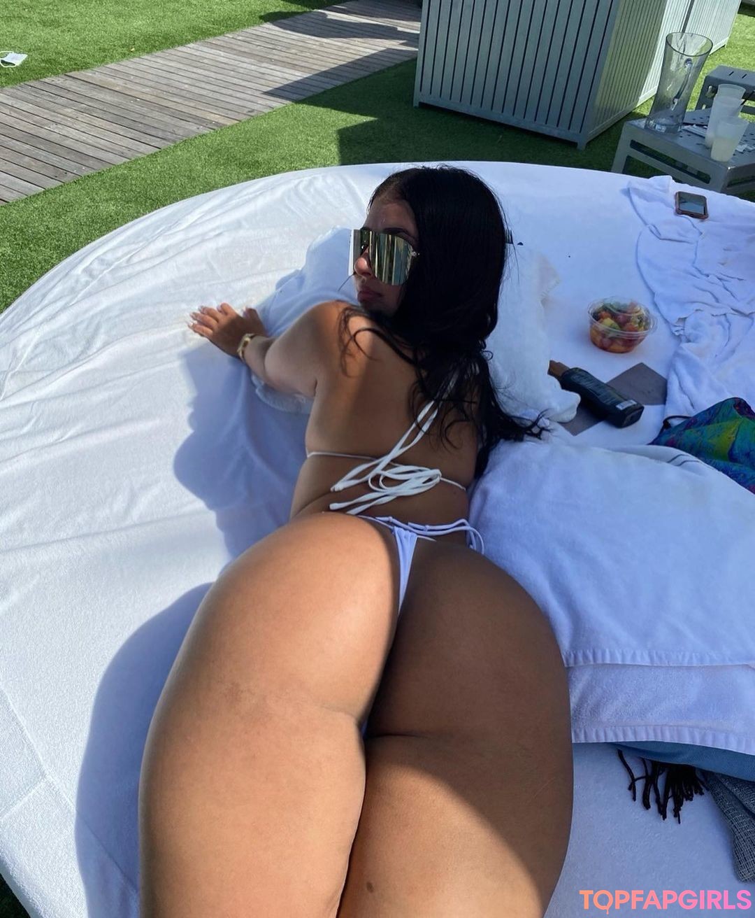 Thicklilmama free model galleries