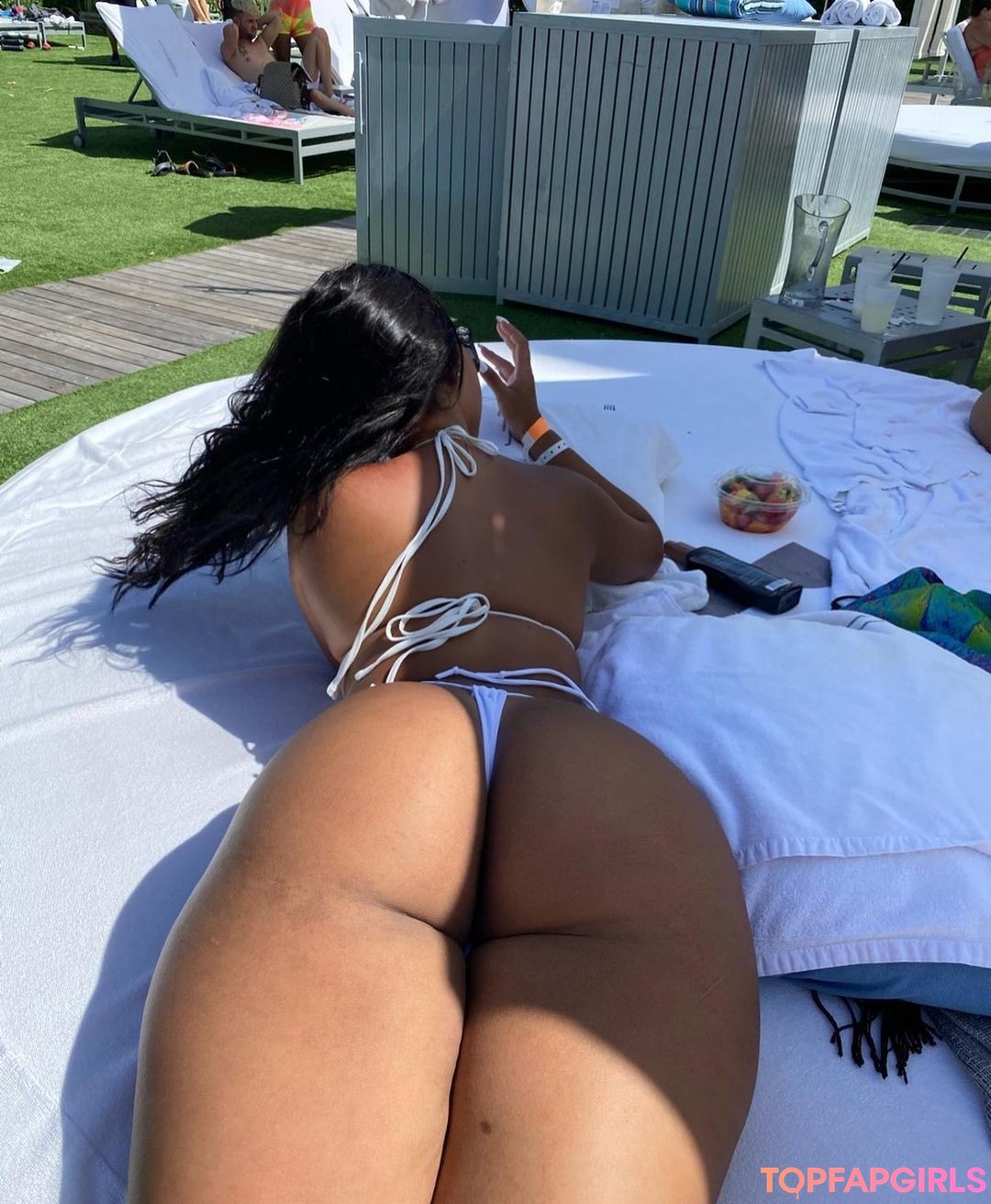 Thicklilmama star nude pics