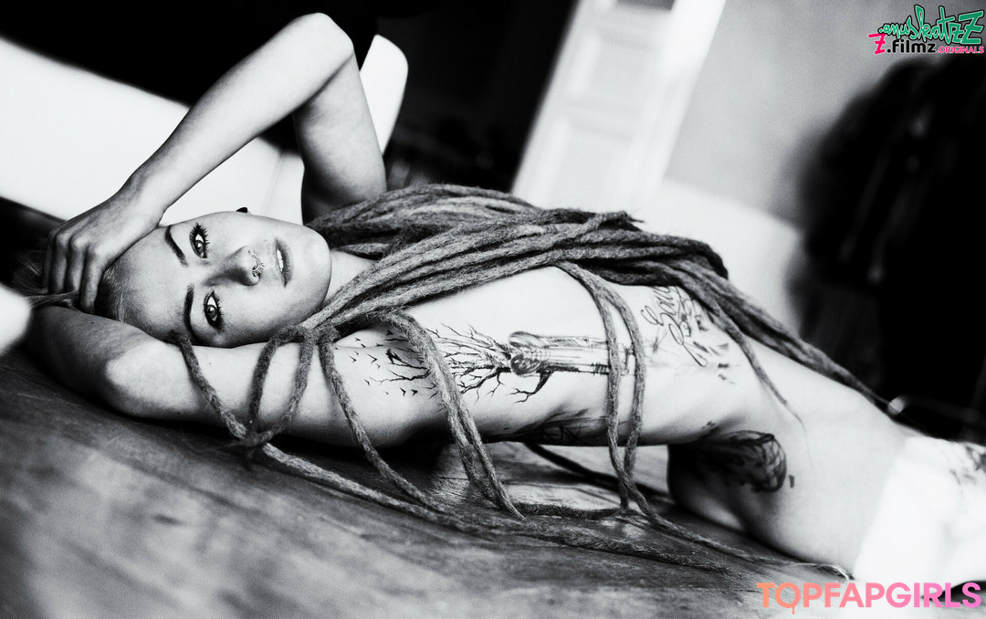 anuskatzzvip pornstar nudes pic