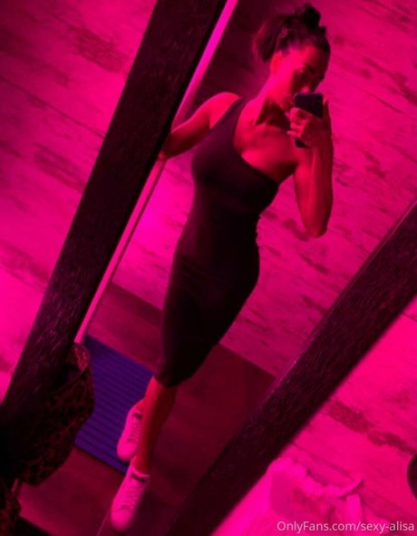 stepdaughter onlyfans perfect image