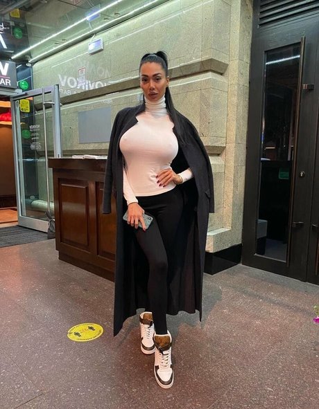 trans onlyfans exclusive photos