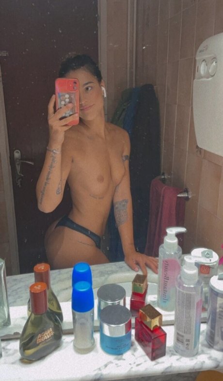 brunette petite onlyfans sexy xxx picture