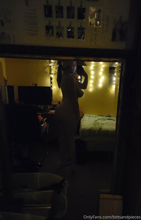 bittsandpieces model nudes pics