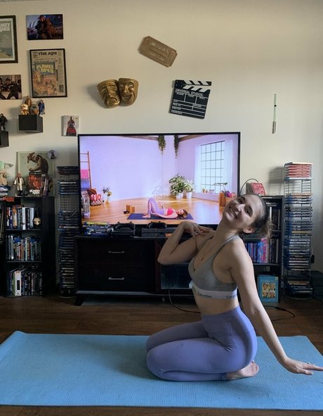 abbysworldsastage xxx pornstar pics