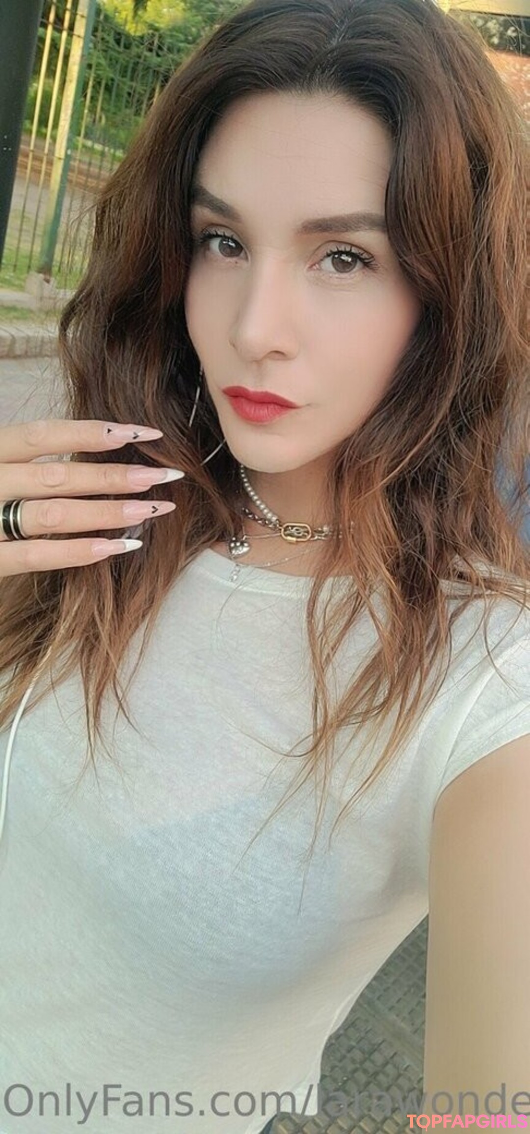 larawonder sexy pornstar images