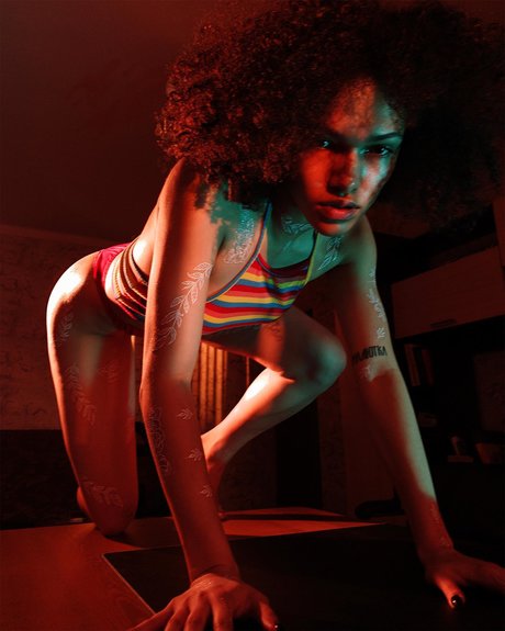 Bebetendre model pretty photos