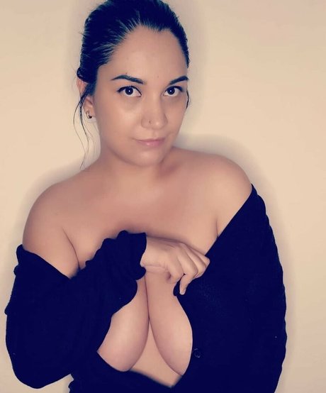 Isa Malone model nudes image