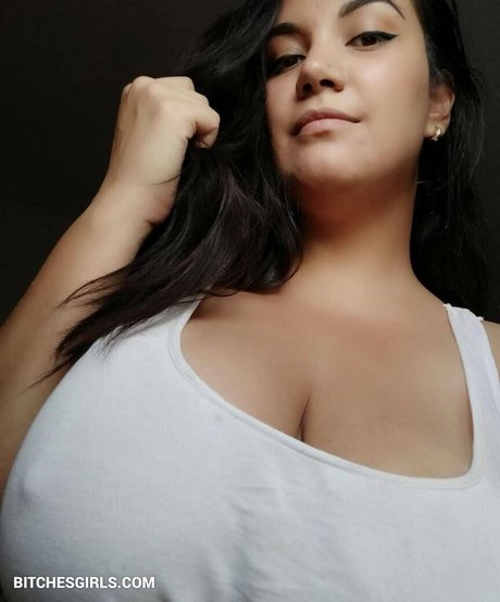 Isa Malone pornstar sex photo