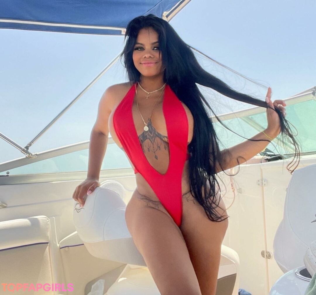 Rihanna Miller xxx pornstar pics