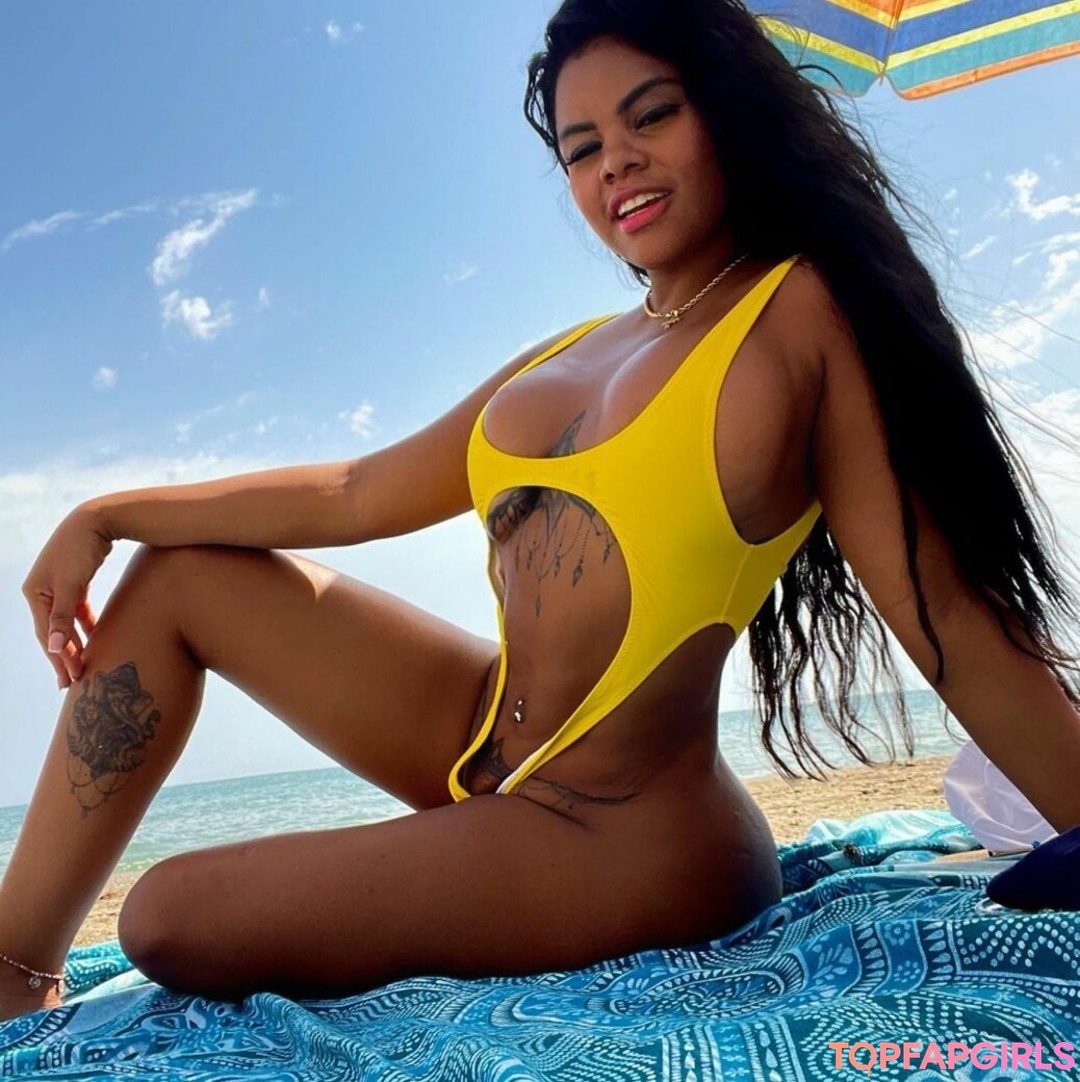 Rihanna Miller top profile image