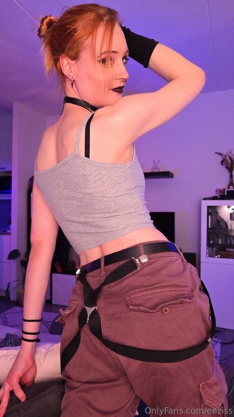 eeziss top profile image