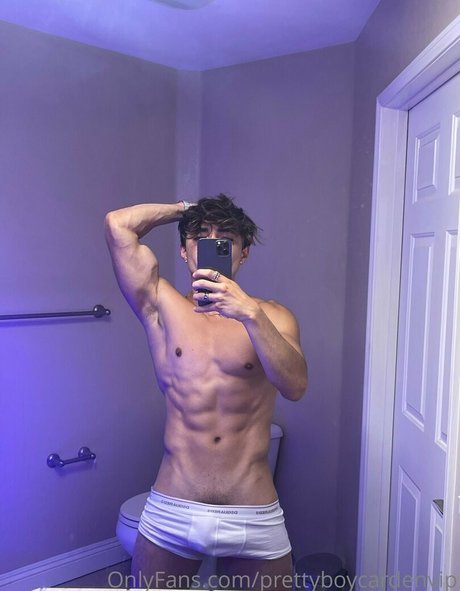 aedanvip naked model galleries