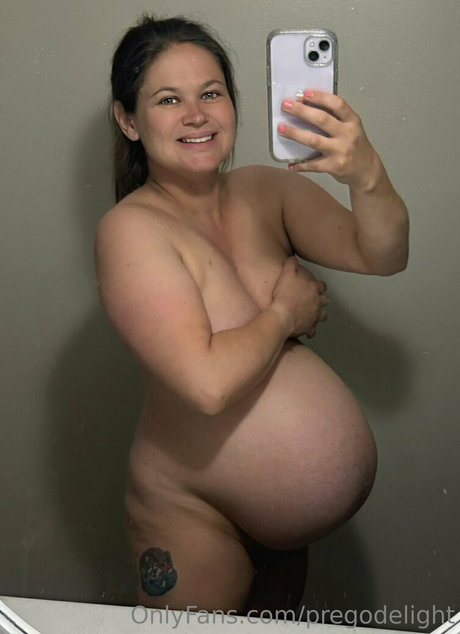 peytondelight star adult pic