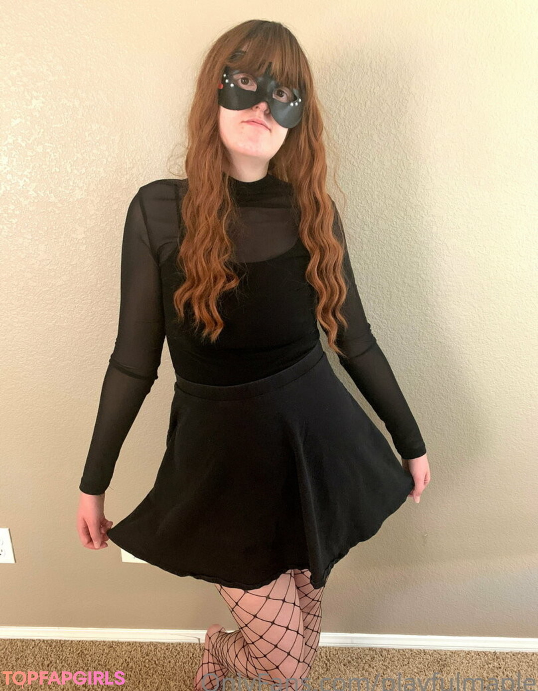 playfulmaple naked actress pic