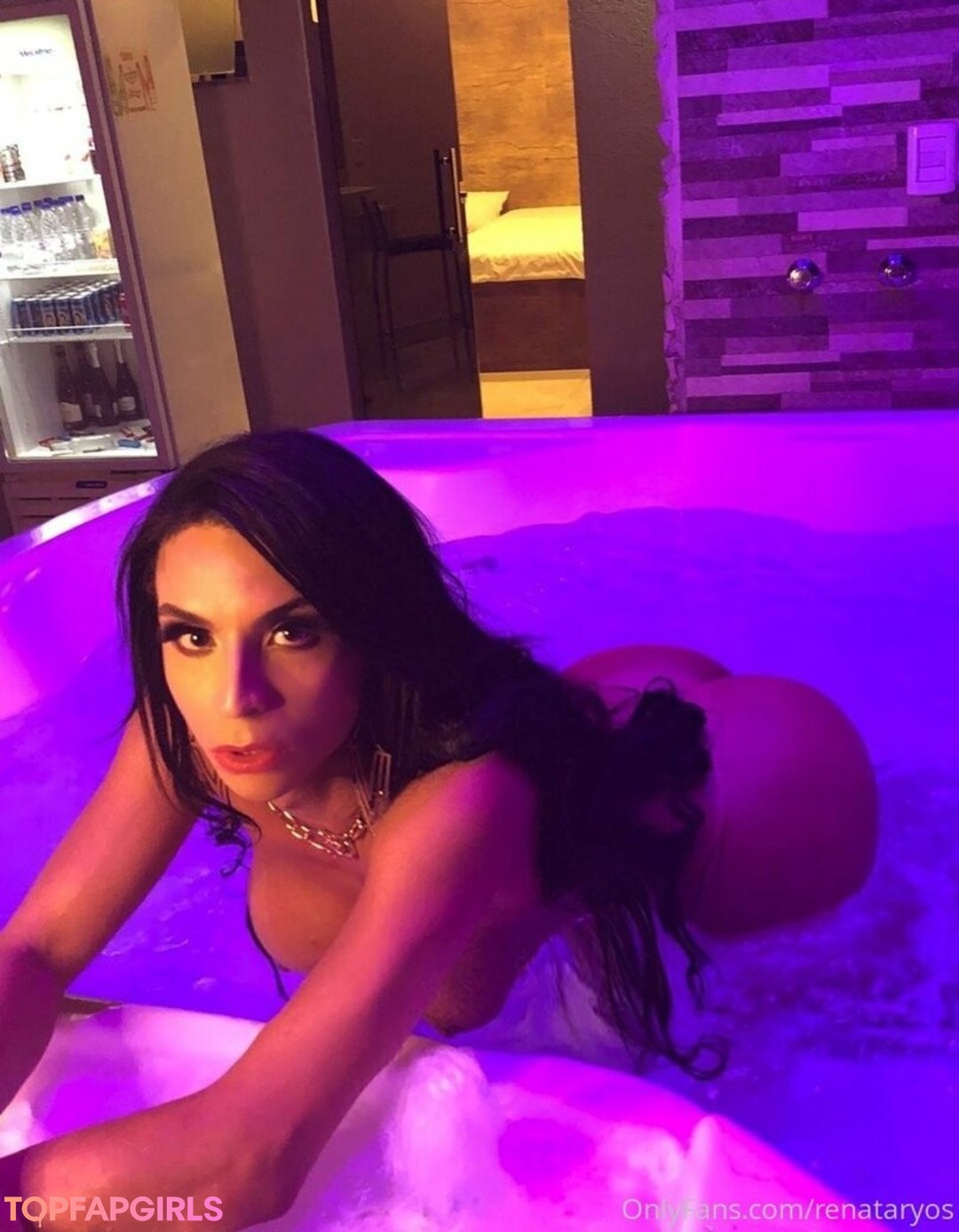 renataryos pornstar exclusive image