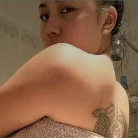 Goodgalcleo sex model pics