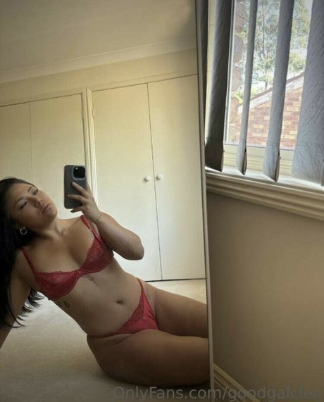 Goodgalcleo top profile image