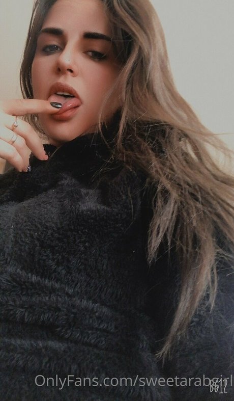 sweetarabgirl erotic actress photo