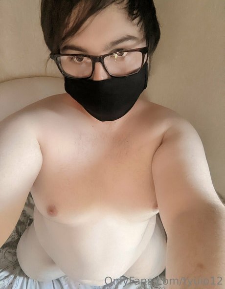 tyuio12 erotic actress pictures