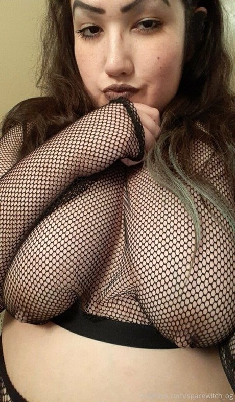 brunette petite onlyfans hot naked img