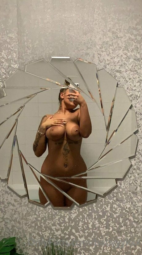 babyyykxx model best img