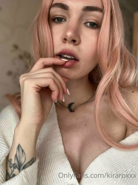 kiraroxx star adult photos