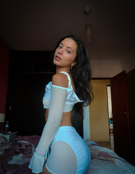 misscatta model naked pictures