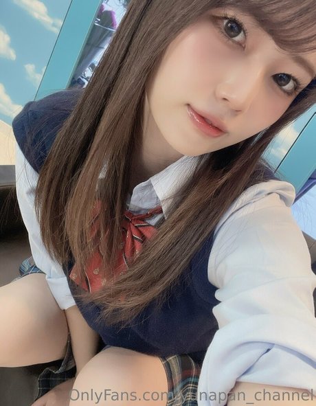 yunapan channel star naked photo