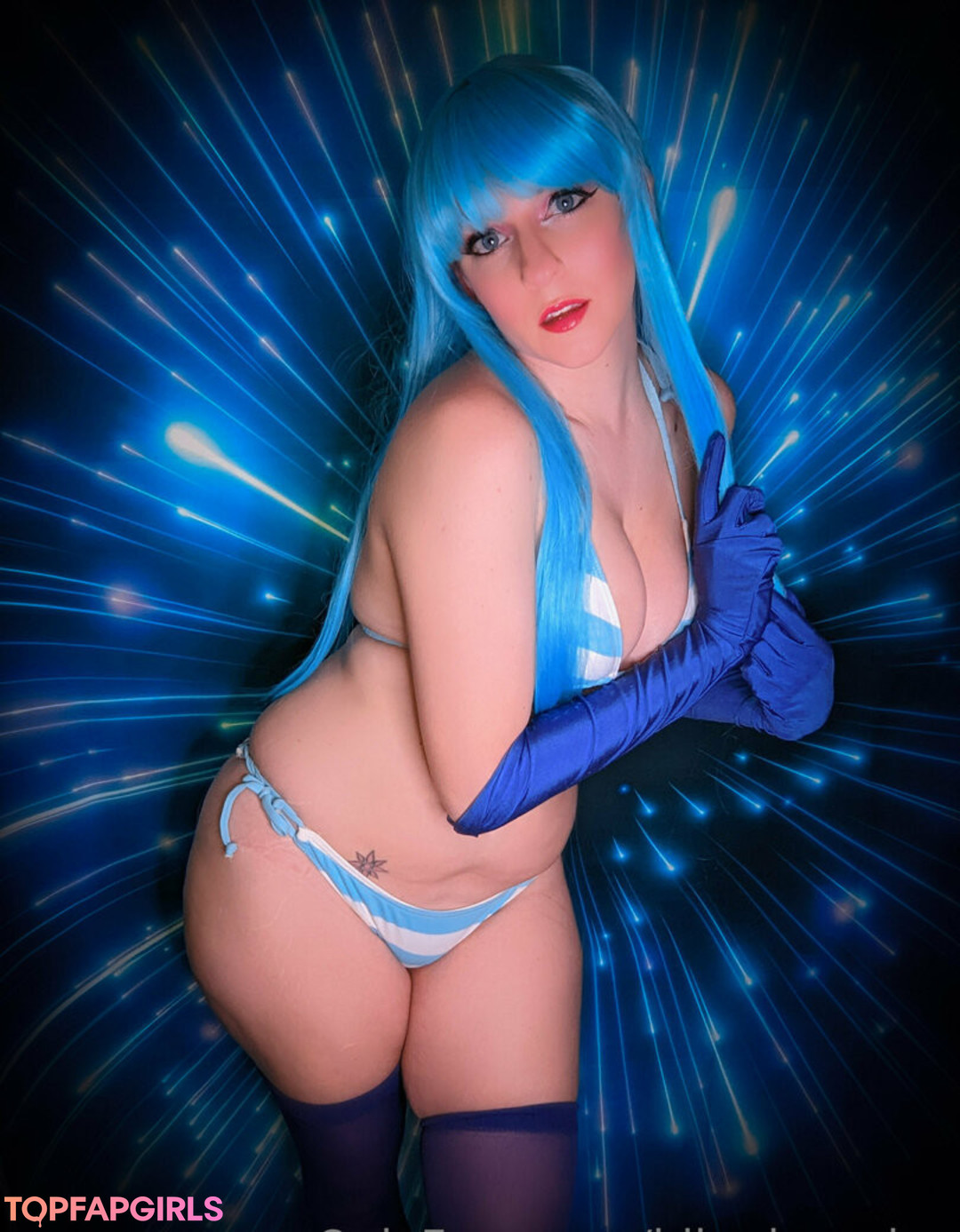 hikaricosplay model nude pictures