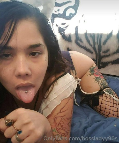 bossladyy90s model free pic