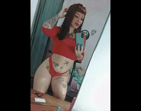 tubabyloba model hot image