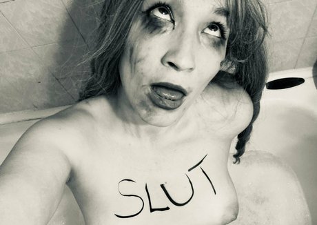 daphnebubblefree profile image