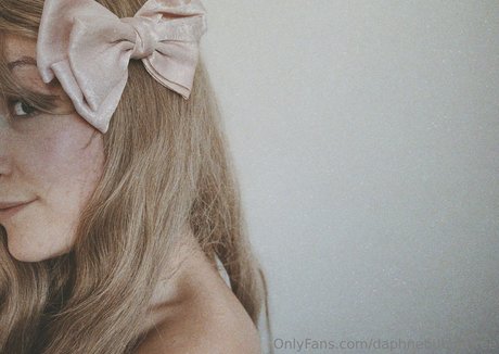 daphnebubblefree pornographic actress image