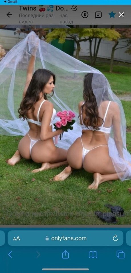 twins double pleasure naked star pictures