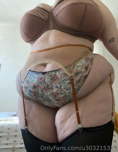 bbwfrogprincess top profile image