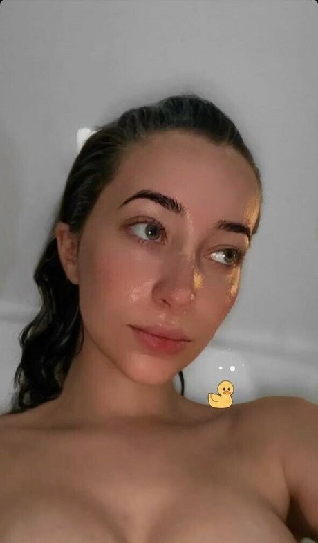 Kira Schmitt porn star photos