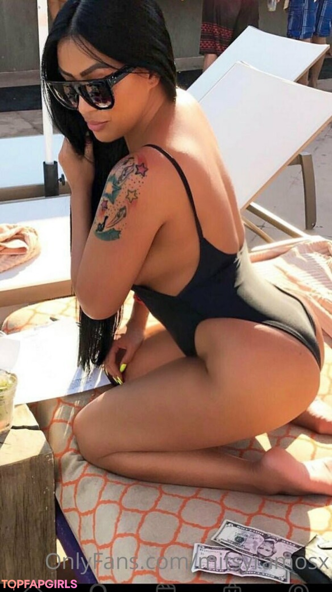 curvy star onlyfans art xxx pics