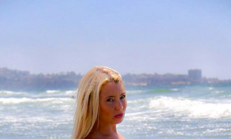 alipie1689 pretty actress picture