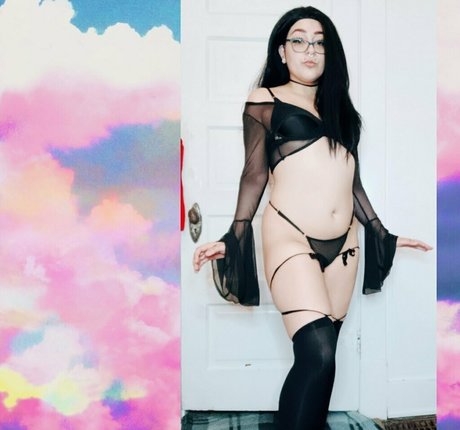 inlimbo sexy actress image