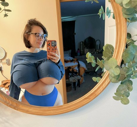 Brittany Elizabeth sex pornstar picture