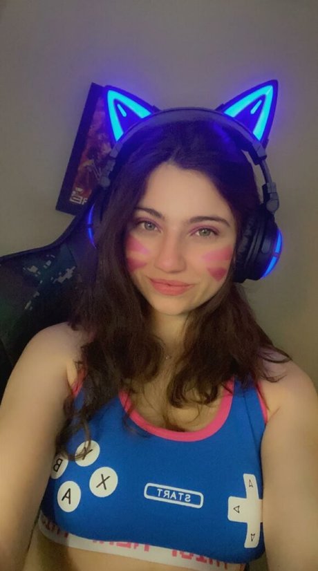 blonde anal onlyfans pornos images