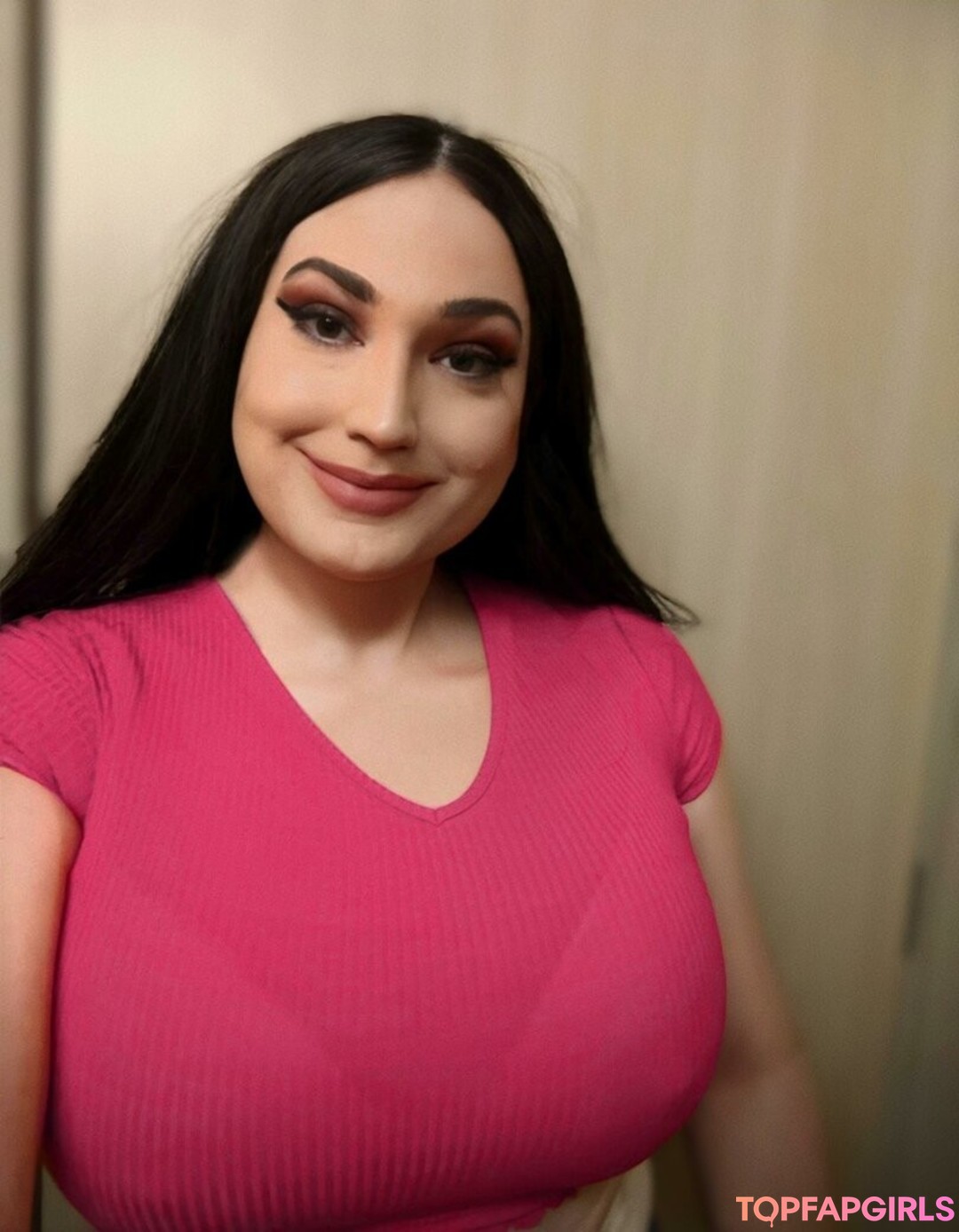 ThighHiBby star exclusive pictures