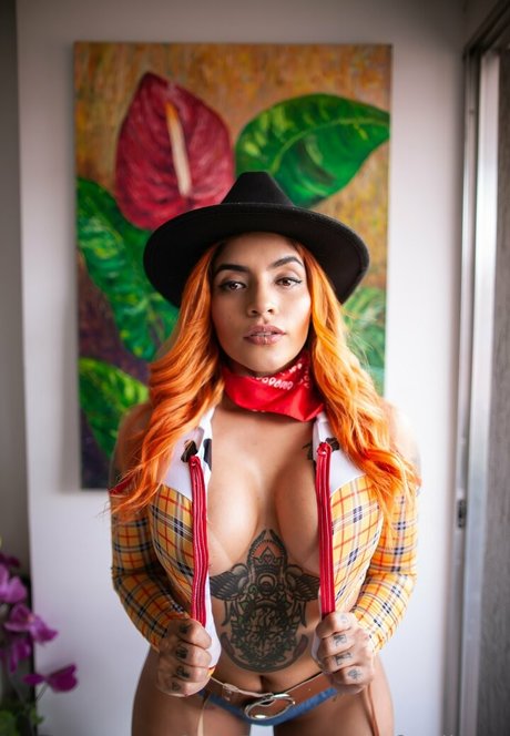 rousse 777 nice actress image