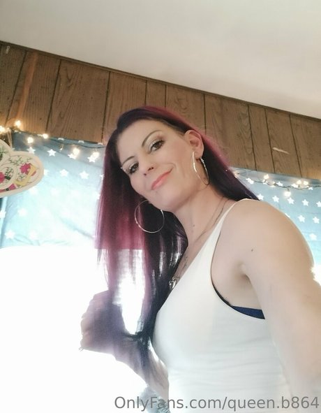 fat shemale onlyfans naked image